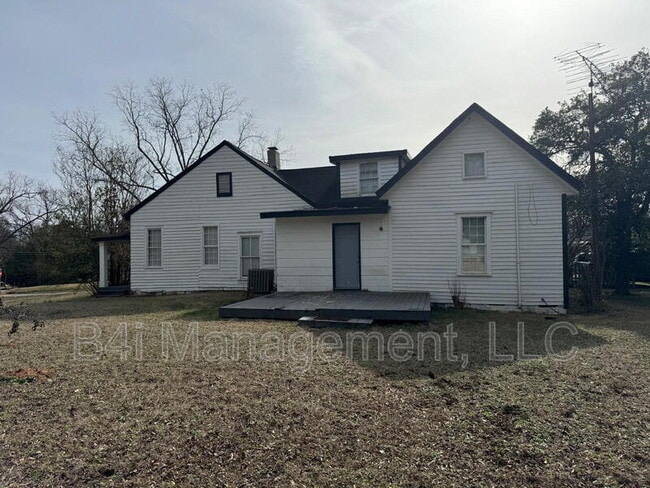 Photo - 306 Veazey St