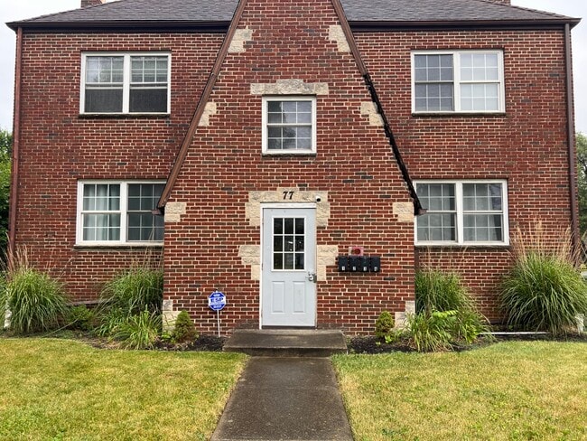 Building Photo - 77 N Huron Ave