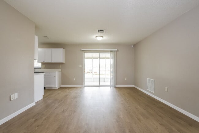 Photo - 315 Windridge Pl