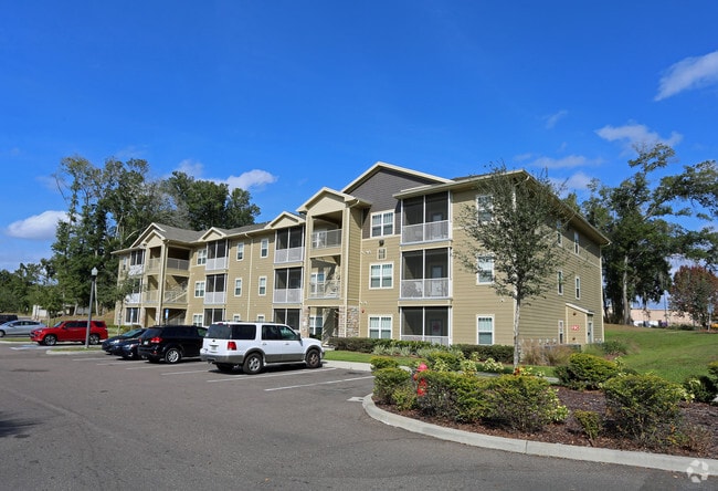 Building Photo - Big Oaks Rental