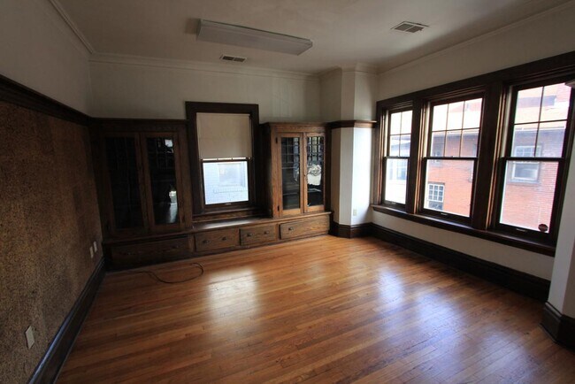 Photo - 2121 Murray Ave Unidad 3