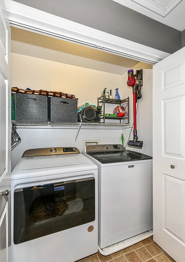 Building Photo - 2241 N Scioto St Unit 1