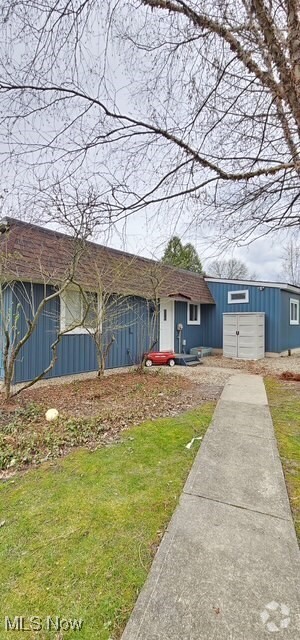 Building Photo - 3772 Commodore Cove W Rental