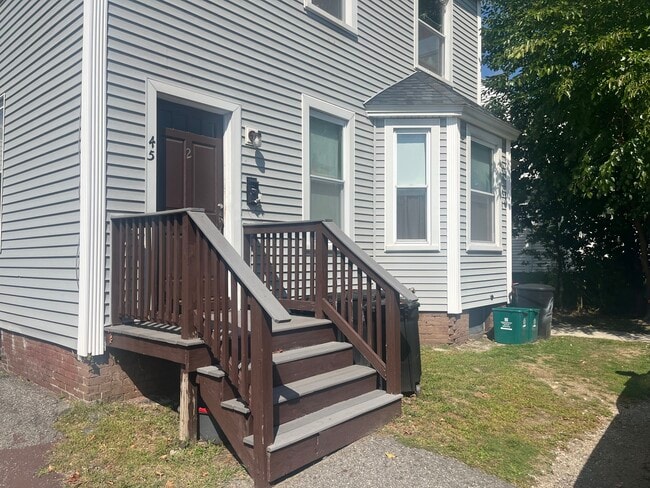 Building Photo - 45 Wachusett St Unit 2 Rental