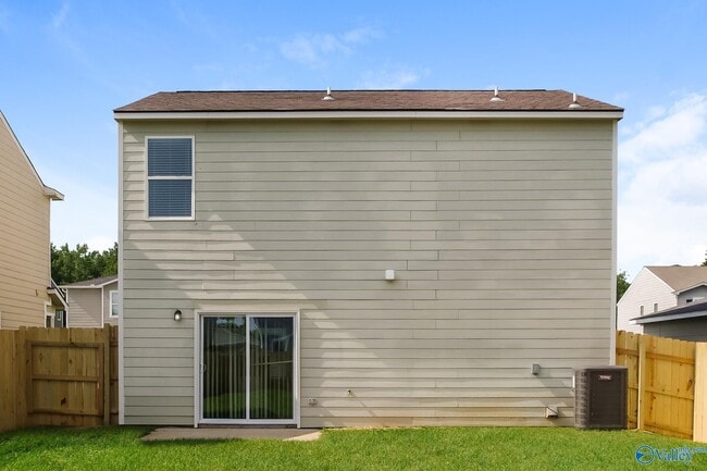 Photo - 120 Wethersfield Dr