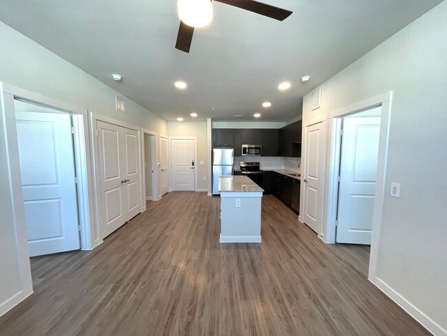 Building Photo - 5901 Co Rd 277 Unit 1114