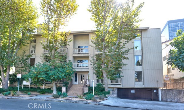 Photo - 16022 Moorpark St Condominio Unidad 101