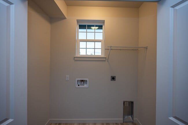 Photo - Carefree living in vibrant downtown Puyallup!