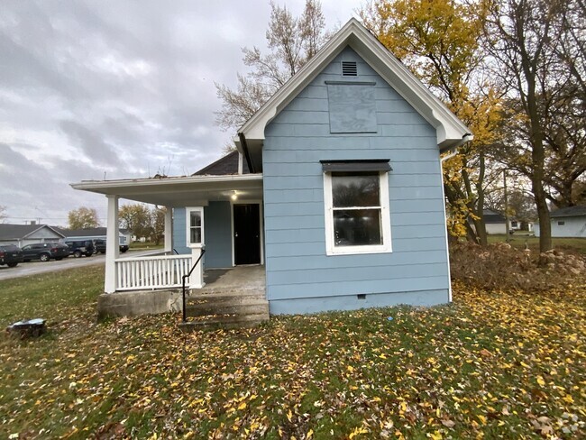 Building Photo - 1206 Clarence St Rental