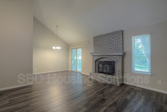 Photo - 613 NE 114th Terrace