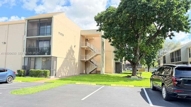 Photo - 7175 Orange Dr Unit 306H