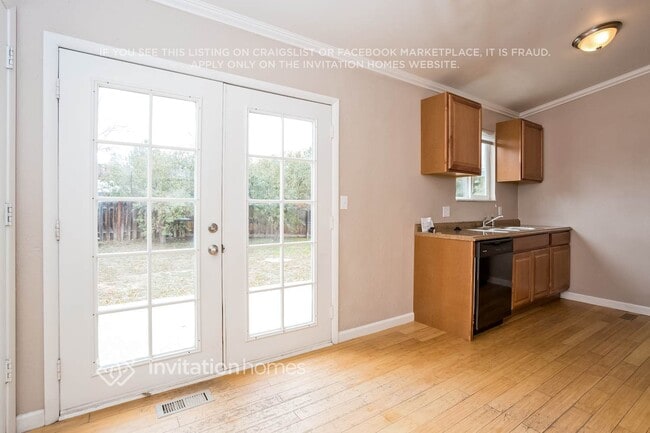 Photo - 4817 S Pitkin Way