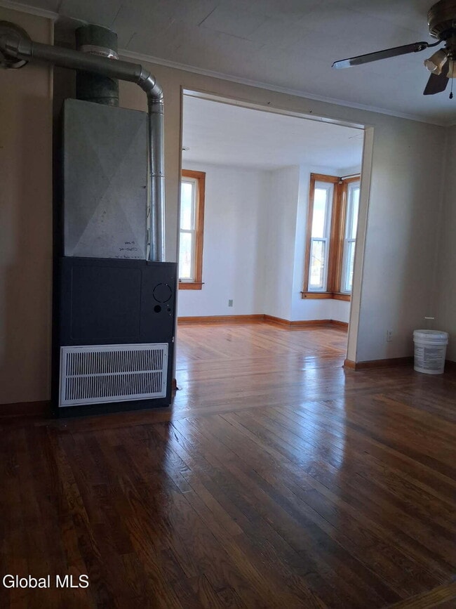 Photo - 357 Forest Ave Unit 2