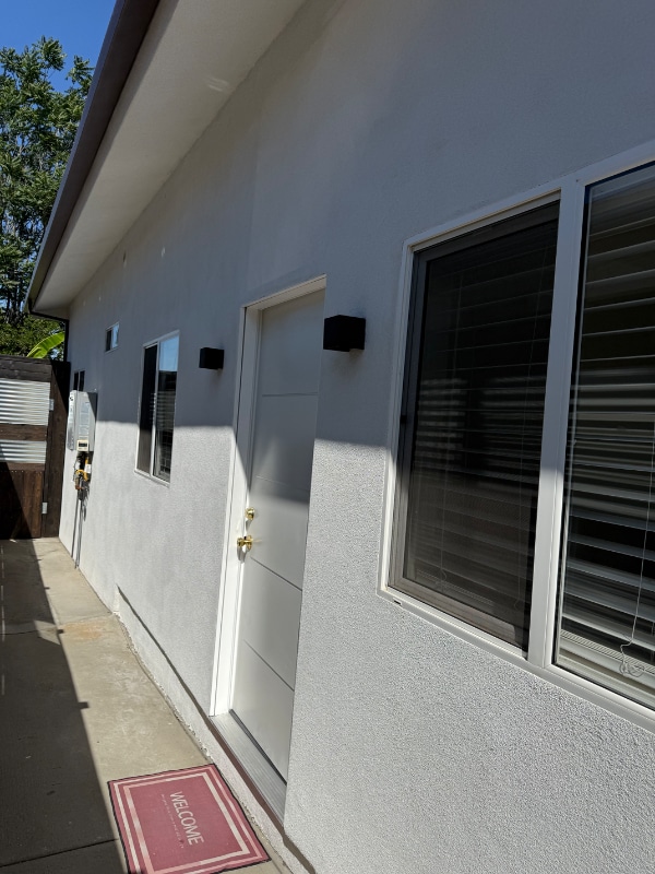 Building Photo - 10561 Tujunga Canyon Blvd Rental