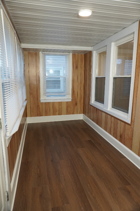 Photo - 210 Center St