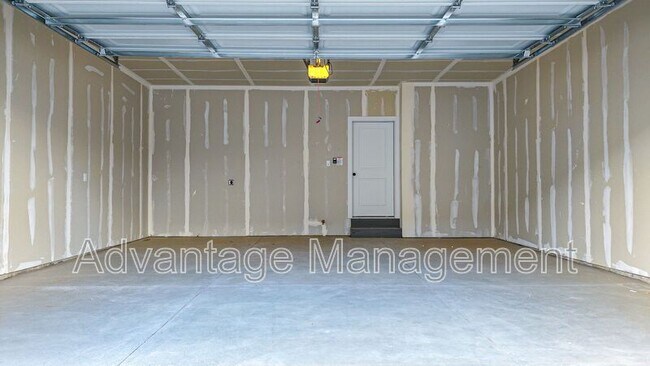 Photo - 7 S Moonlit Rd