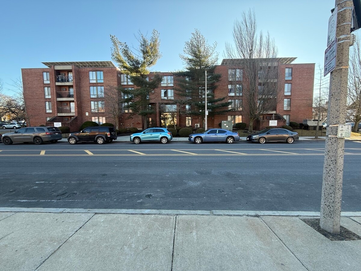 Photo - Roxbury Hills