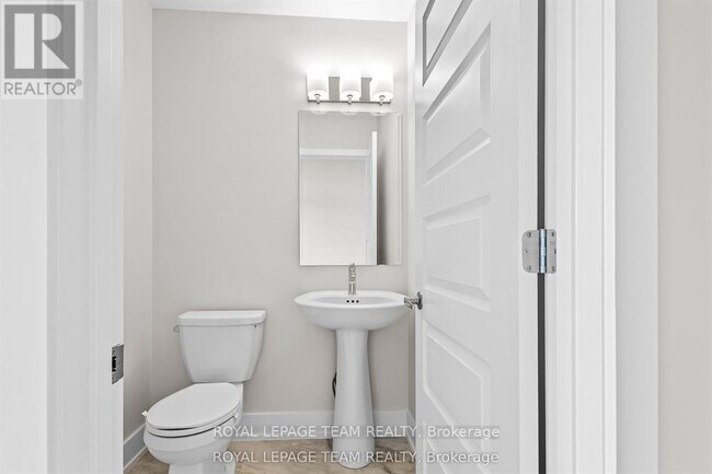 Photo - 343 Cantering Dr