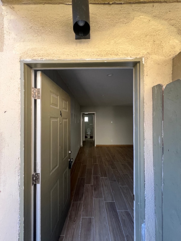 Building Photo - 14547 Saticoy St Unit 4 Rental