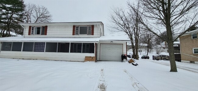 Building Photo - 308 Rano Blvd