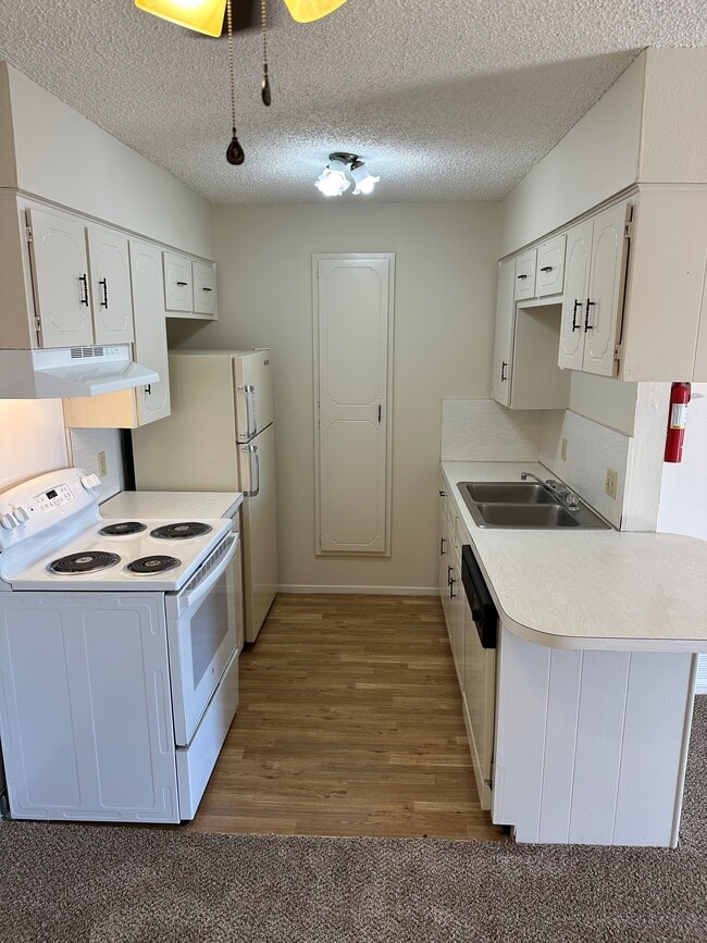 Fallcreek Apartments