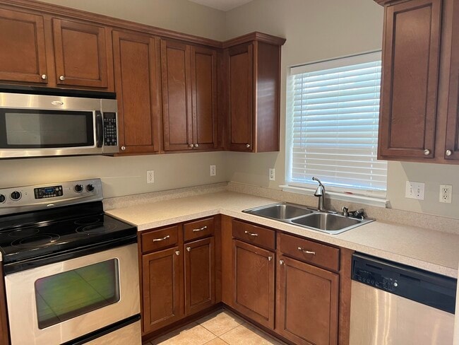 Photo - 8 Myrtle Oak Way