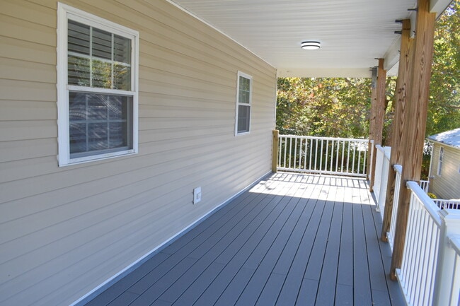 Photo - 2109 Wisteria Dr