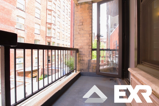 Photo - 235 W 22nd St Unit 3C