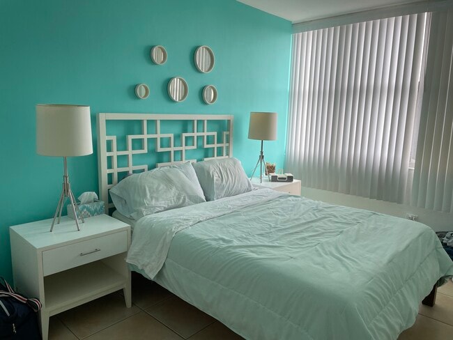 Bedroom - 7441 Wayne Ave Unit 4K