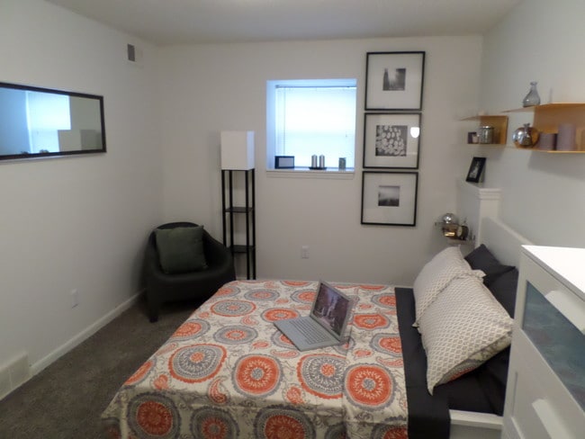 Liberty Court Apartments - Liberty Court Apartments