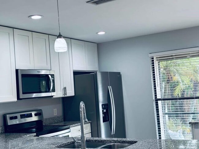 Photo - 2130 Bancroft Pl