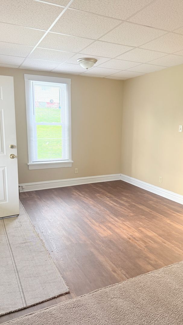 Photo - Large 4 bedroom single family home ready now!