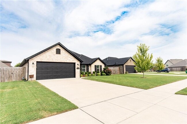 Photo - Stylish 3-Bedroom, 2-Bathroom Home for Rent!