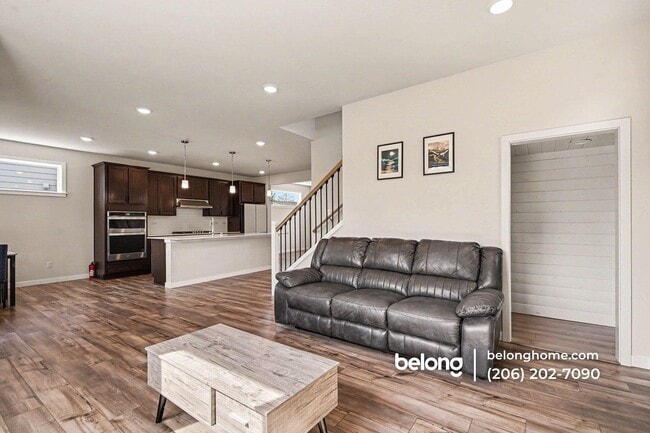 Photo - 5132 87th Ave NE