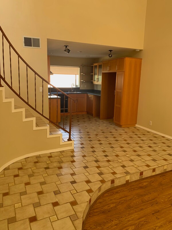 Photo - 2615 W Grand Ave Unit A