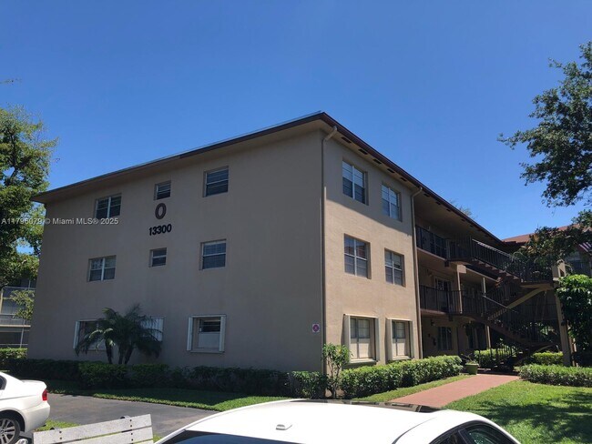 Building Photo - 13300 SW 1st St Unit 301 - O Rental