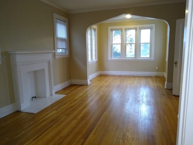 Photo - 1207 12th St Unit 2