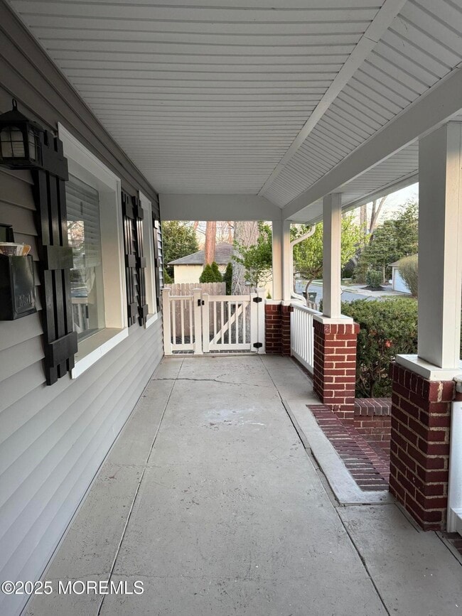 Photo - 615 Beechwood Ave