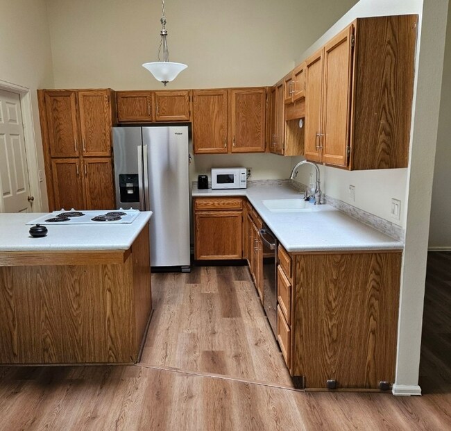 705 Crown Point Dr Townhome Townhome Rental in Colorado Springs CO