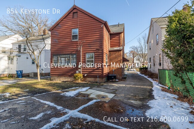 Photo - 854 Keystone Dr