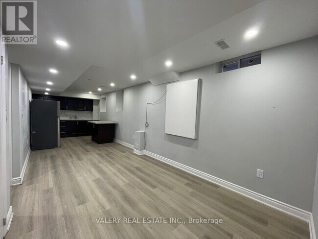 Photo - 13 Frampton Rd