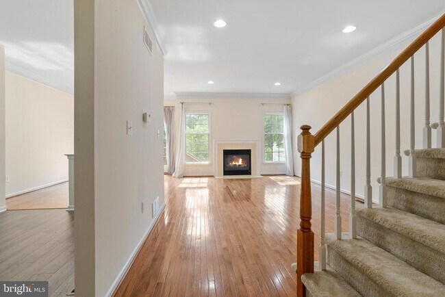 Photo - 54 Nestlewood Way