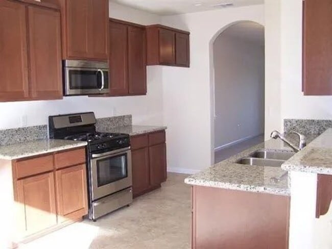 Photo - 4 bedroom, 2 bath house with a bonus room
