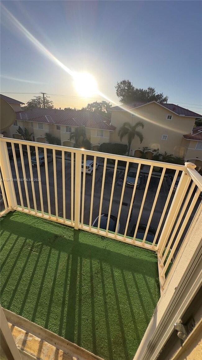 Photo - 2028 NE 167th St