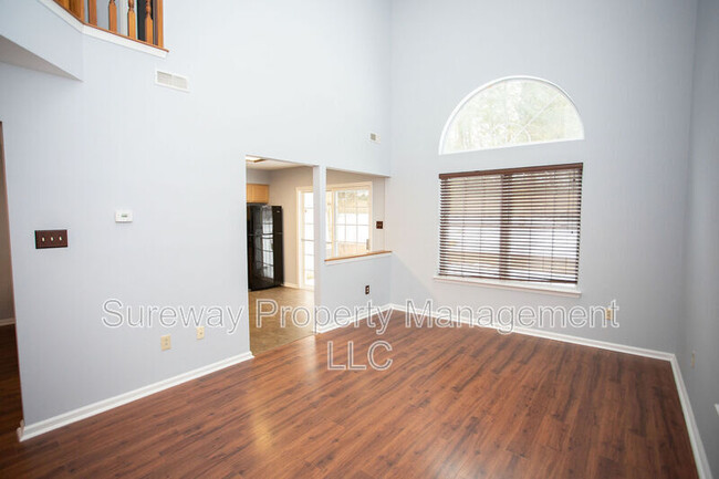 Photo - 51 Meadow Ct Townhome
