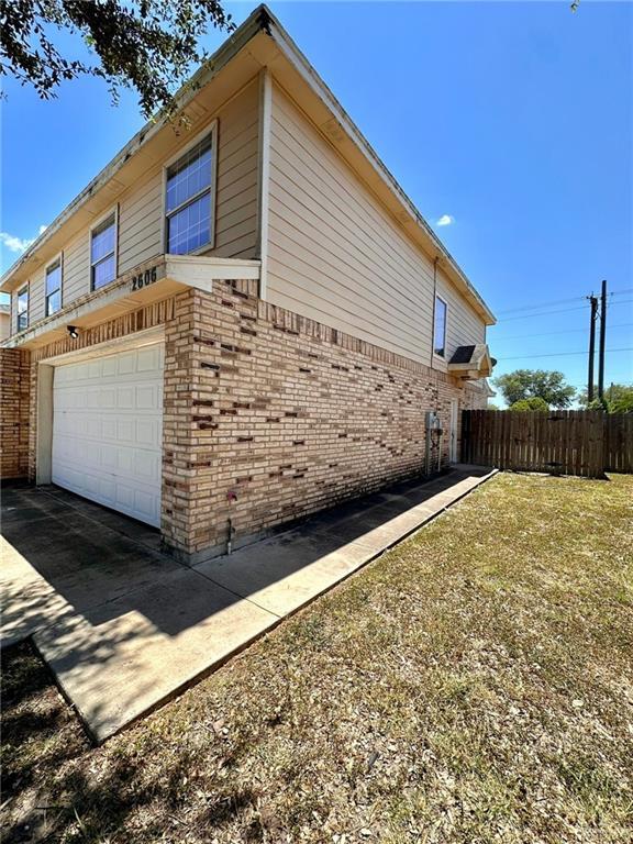 Building Photo - 2606 Phoenix St Rental