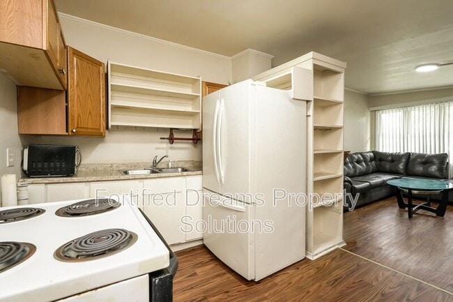 Photo - 1208 Westmoreland Dr