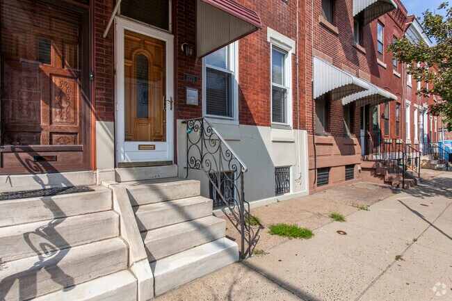 Full Townhouse for Rent - 1323 Reed St Rental
