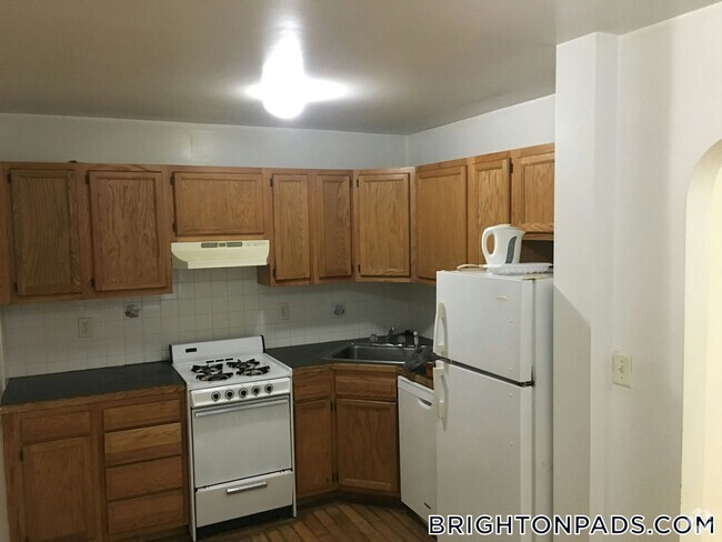 Building Photo - 4 Vinal St. Unit 1 Rental