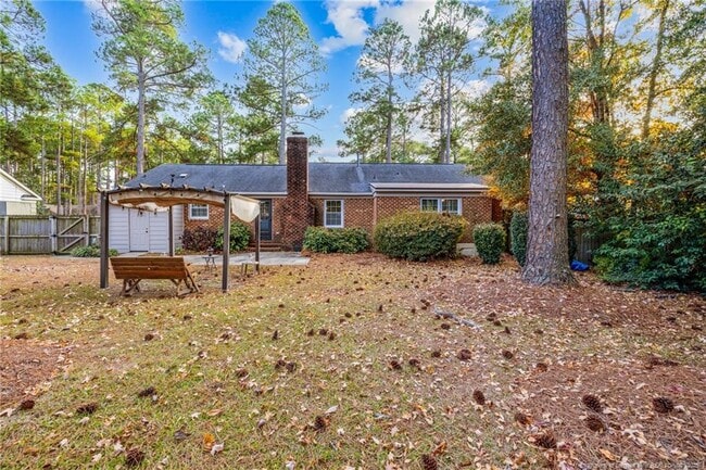 Photo - 2818 Millbrook Rd